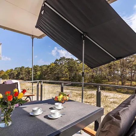 Prora - Kuestenliebe * Binz